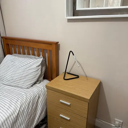 Room At Quiet Location Close To Belfast Carnmoney Exterior foto
