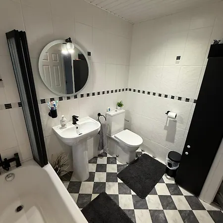Room At Quiet Location Close To Belfast Carnmoney Exterior foto